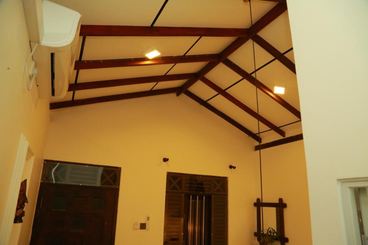 Midigama Holiday Inn Luaran gambar