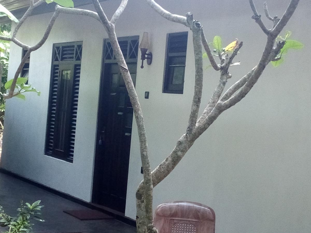 Midigama Holiday Inn Luaran gambar