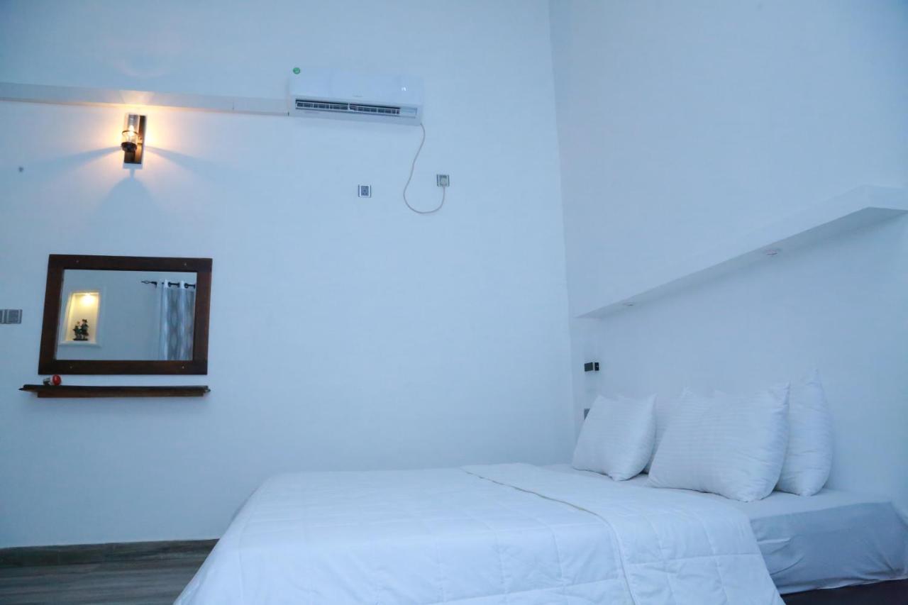 Midigama Holiday Inn Luaran gambar